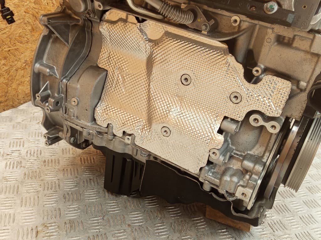 Moteur M 254.920 — vue 4