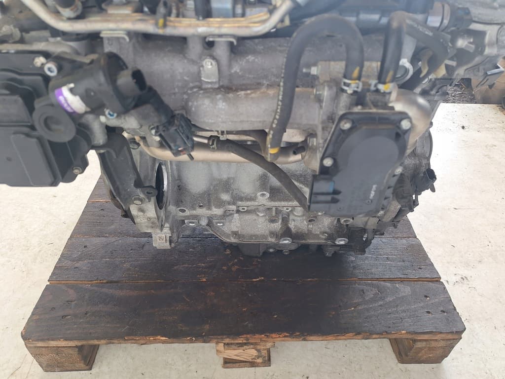 Moteur N22B4 — vue 4
