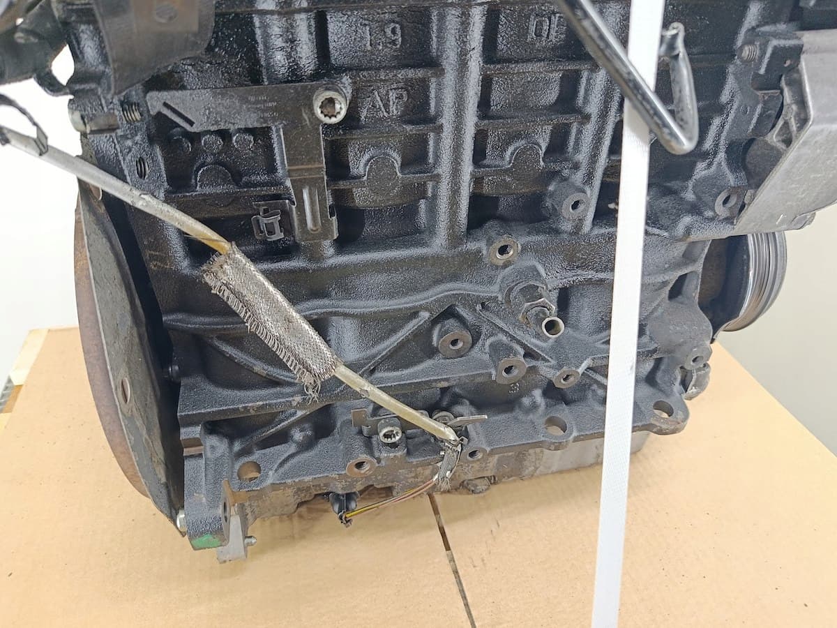 Moteur AUY — vue 3
