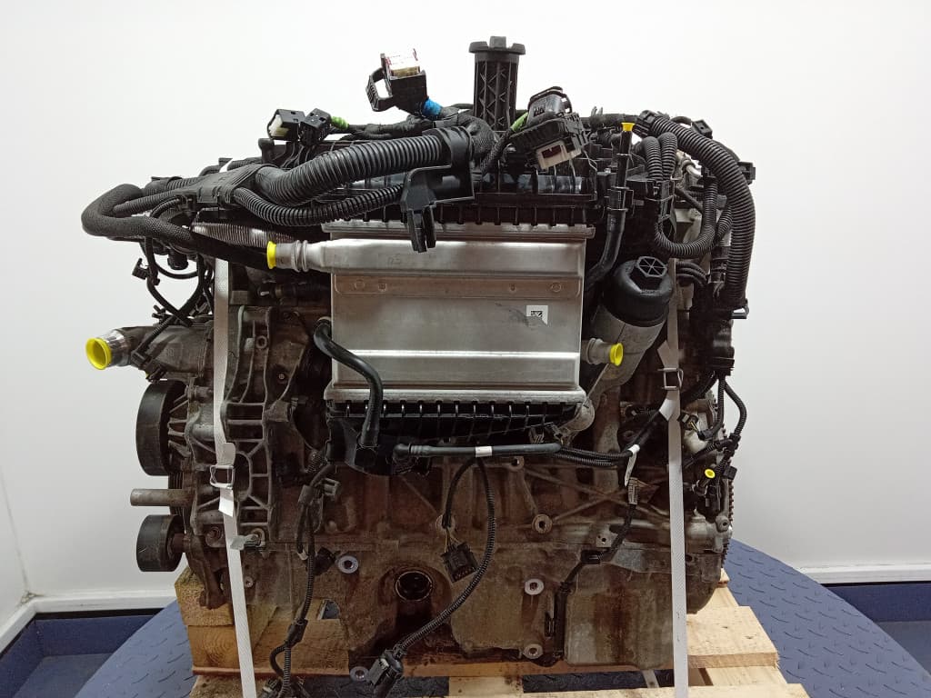 Moteur S58 B30 A — vue 3