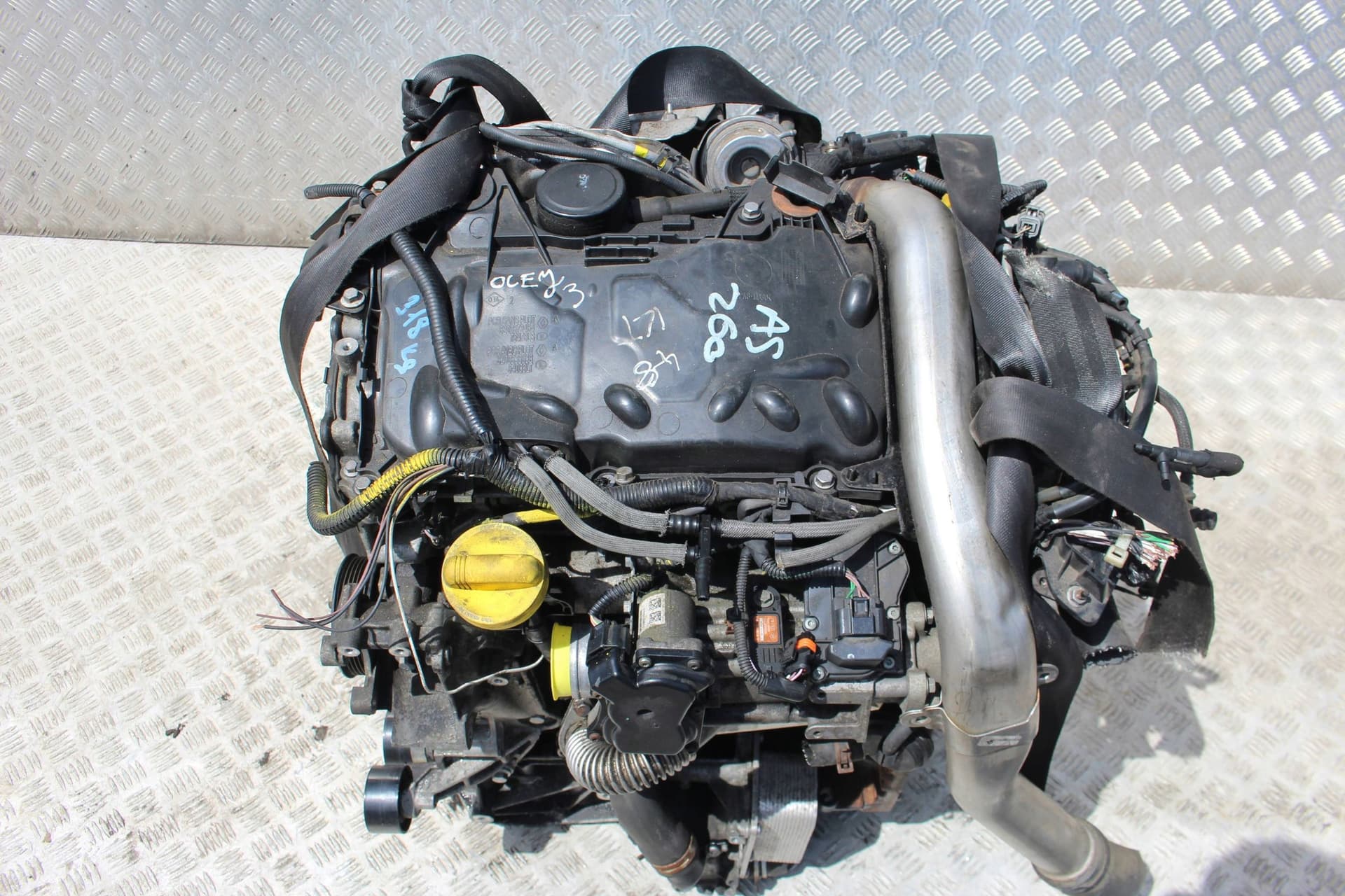 Moteur M9R 815 — vue 3