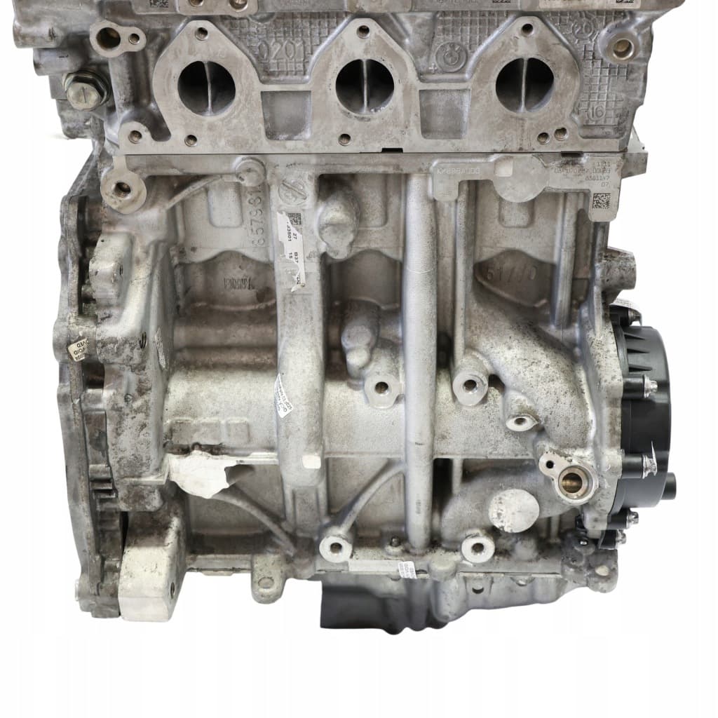 Moteur B37 D15 A — vue 5
