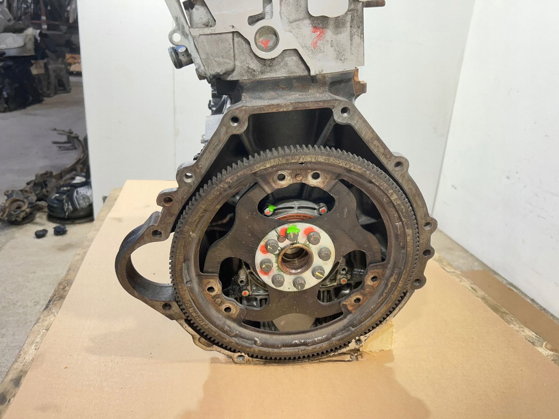 Moteur M 104.981 — vue 7