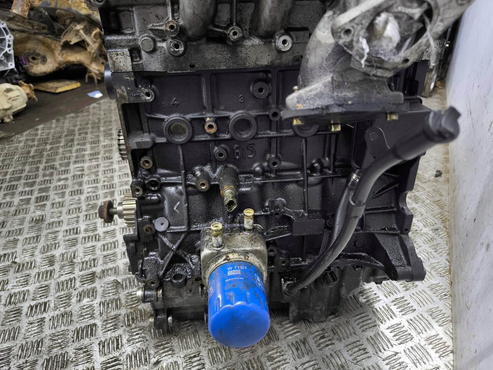 Moteur 4HR (DW12BTED4) — vue 3