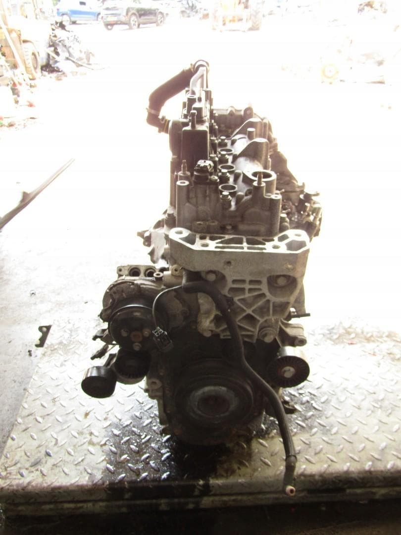 Moteur 204DTD(AJ21D4) — vue 3