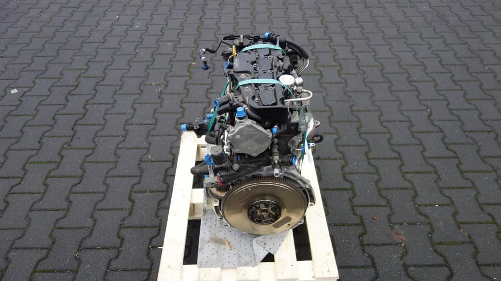 Moteur B 4164 T2 — vue 2