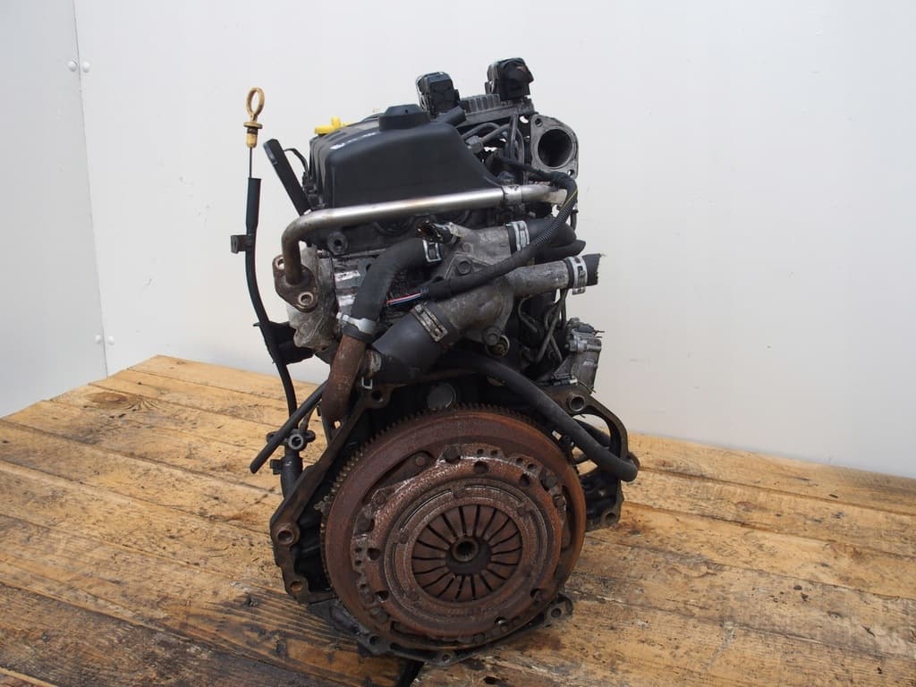 Moteur Y 17 DT — vue 3