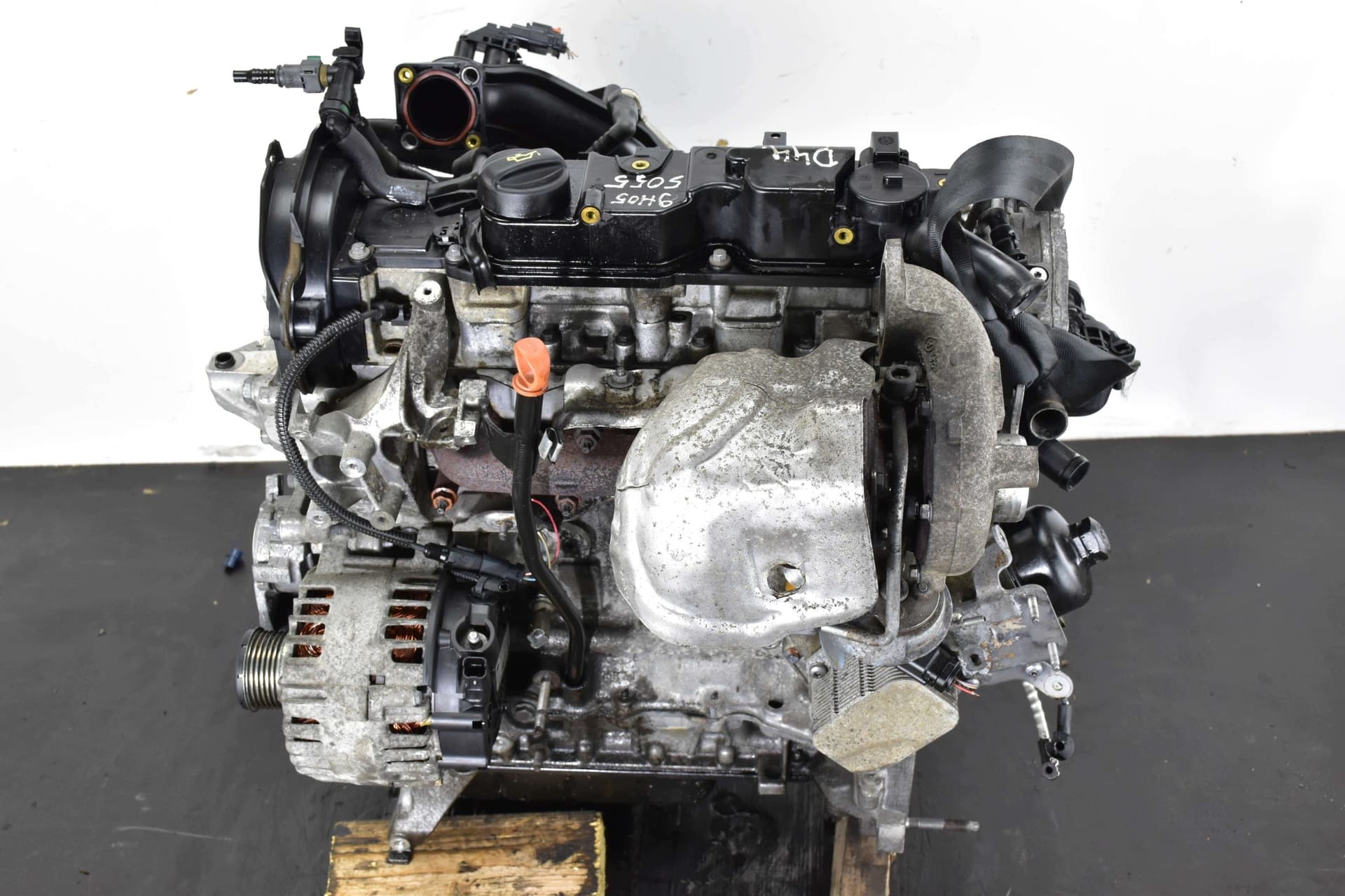 Moteur 9HR (DV6C) — vue 4