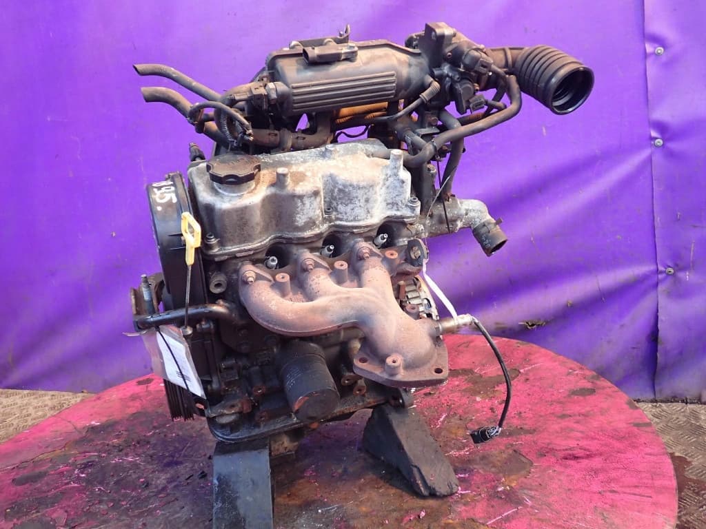 Moteur F8CV — vue 4