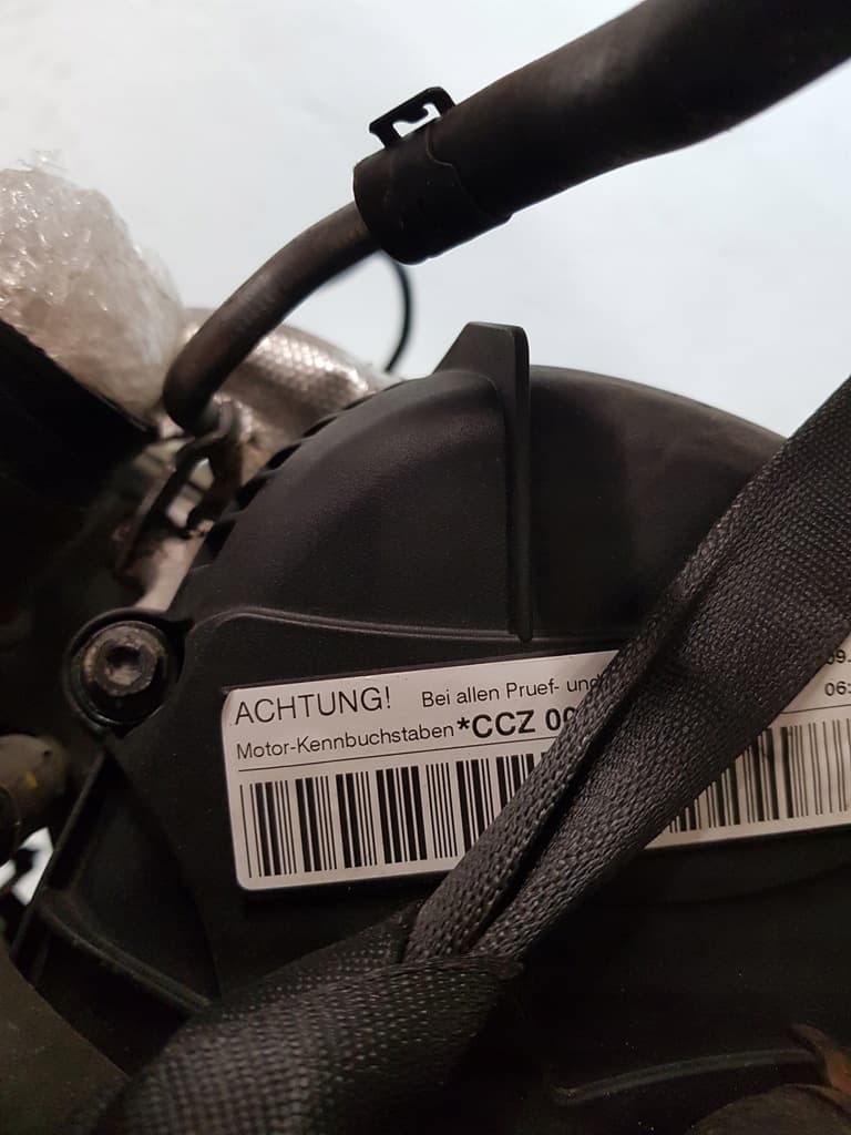 Moteur CCZA — vue 6