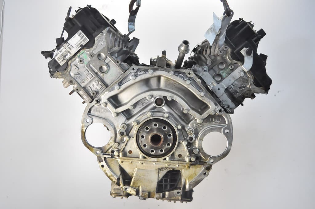 Moteur N62 B44 A — vue 3