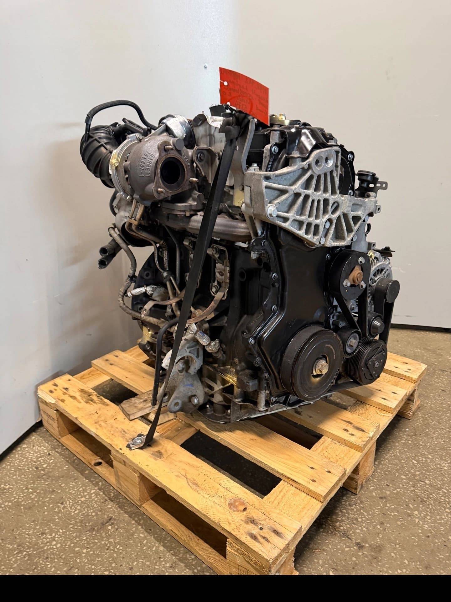 Moteur M9R 742 — vue 4