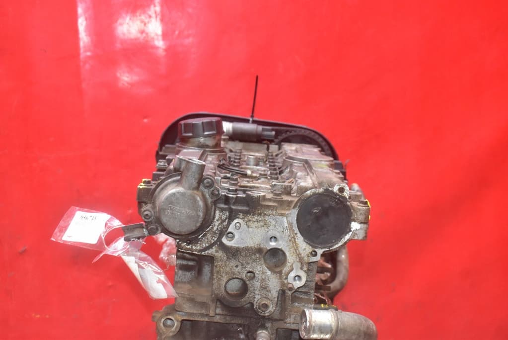 Moteur B 5244 S — vue 7