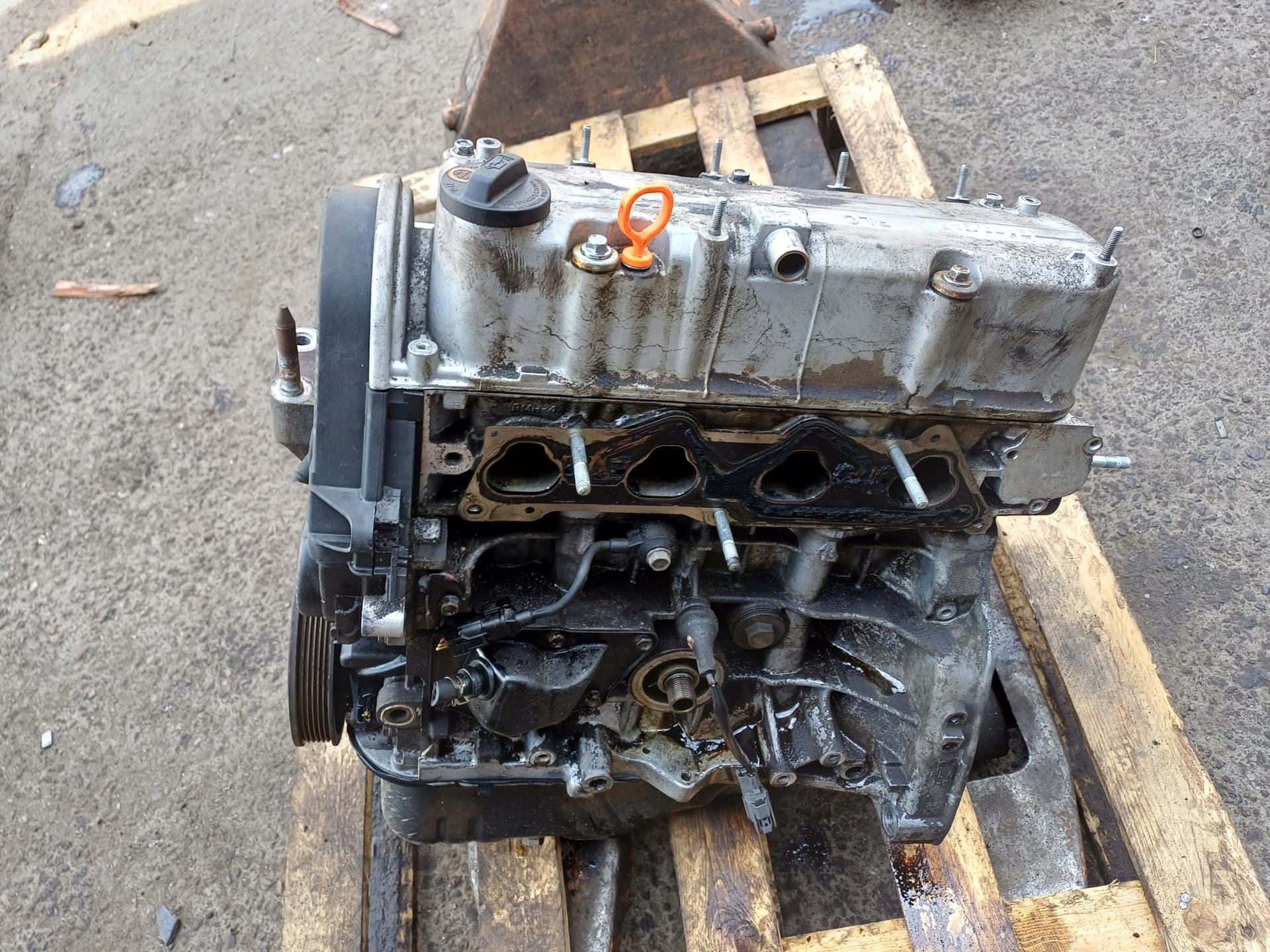 Moteur D14Z6 — vue 3