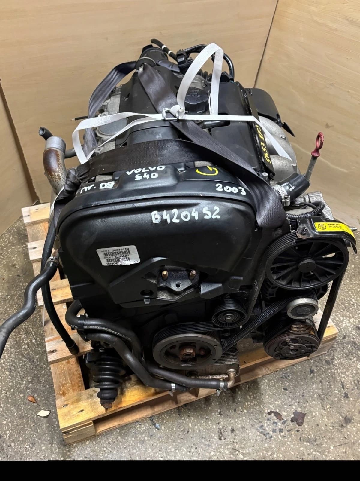 Moteur B 4204 S pour Volvo S40