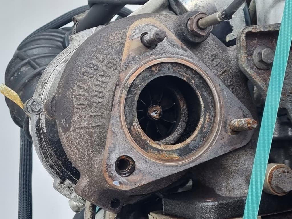 Moteur M9R 805 — vue 5