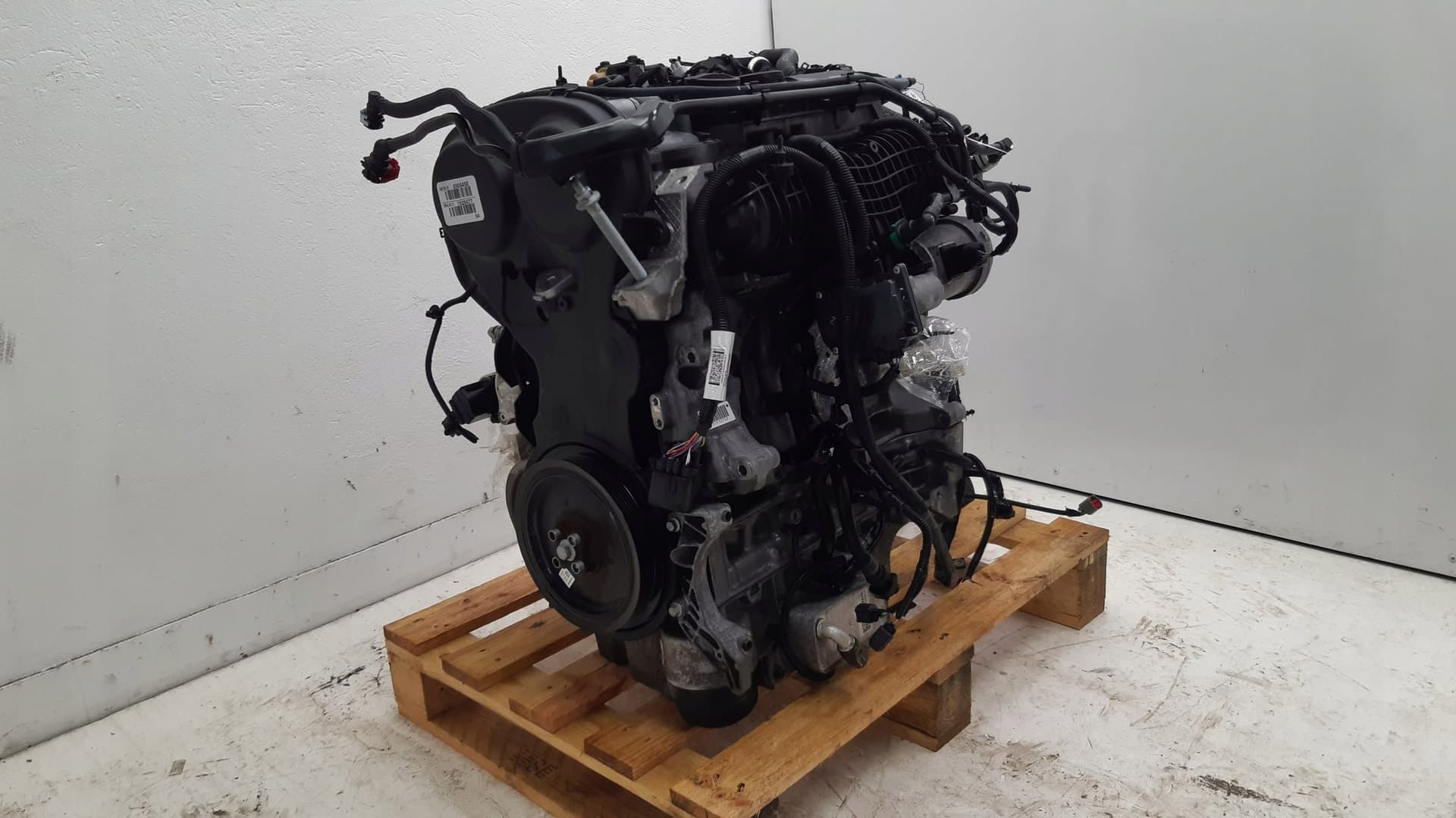 Moteur B 4204 T37 — vue 12