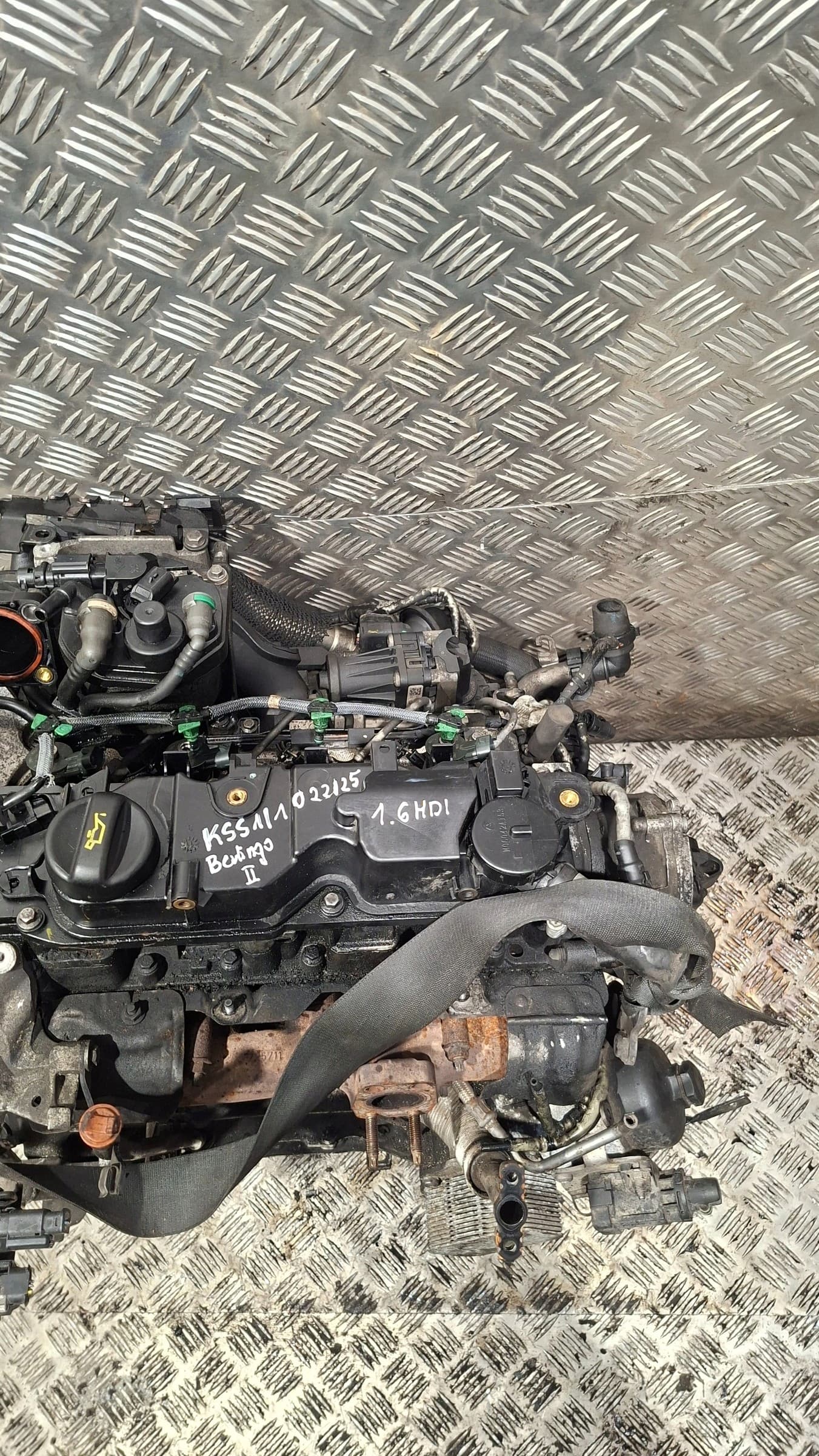 Moteur 9HE (DV6DBM) — vue 2