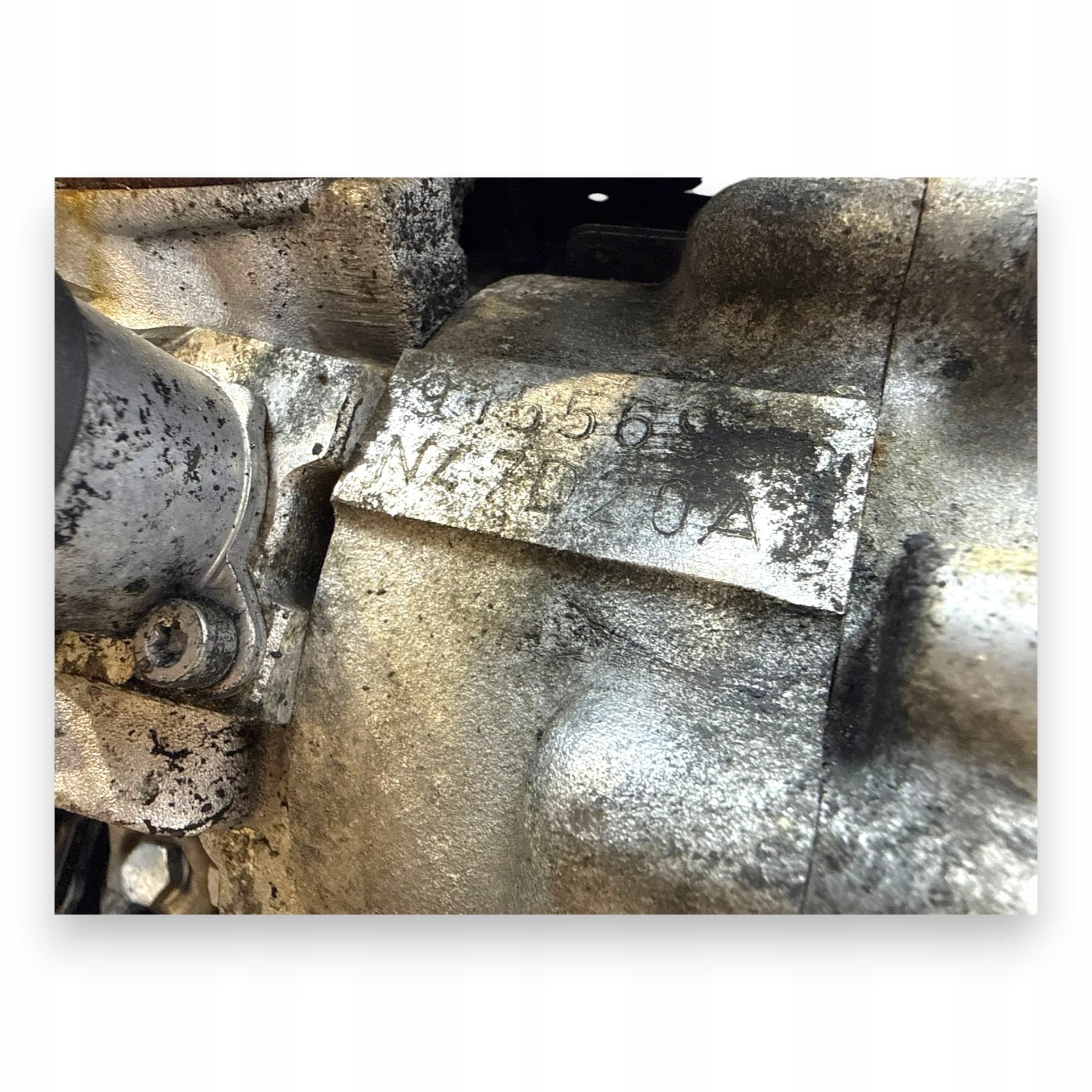 Moteur N47 D20 A — vue 2