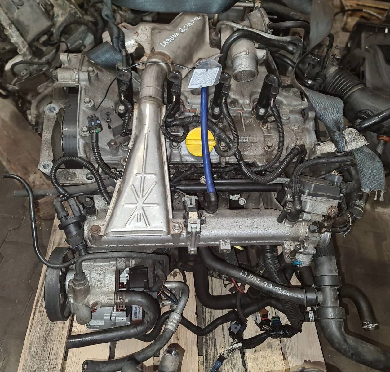 Moteur F4R 712 - Image 1