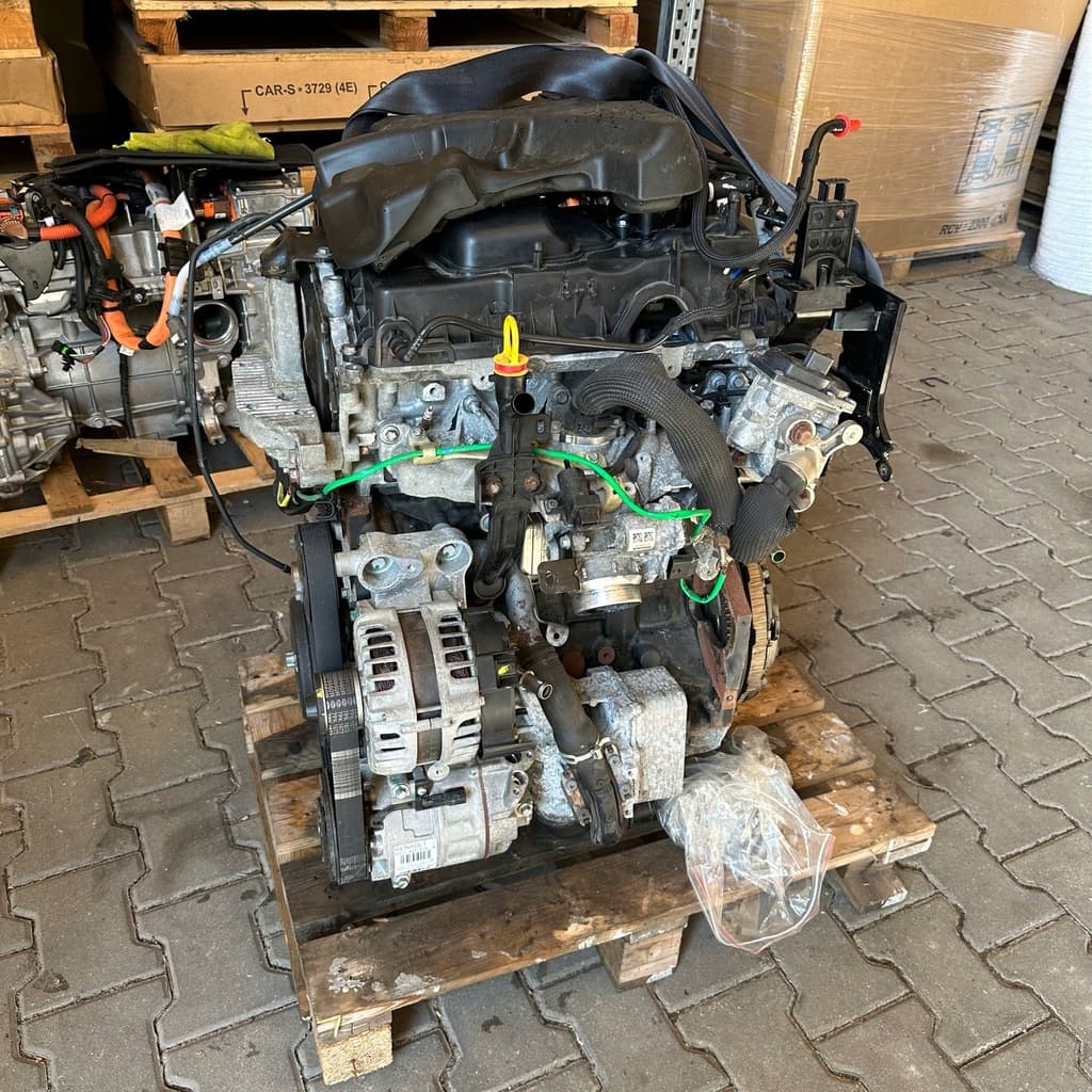 Moteur M9T 672 — vue 2