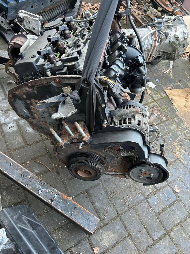 Moteur UHFB — vue 2
