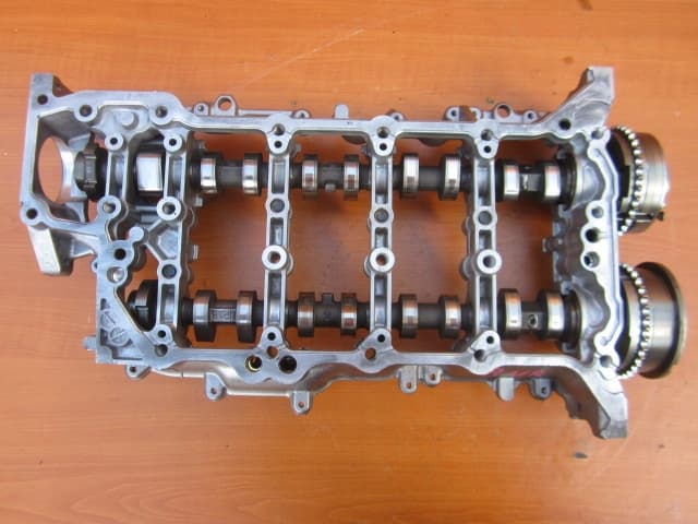Moteur 8NR-FTS — vue 2