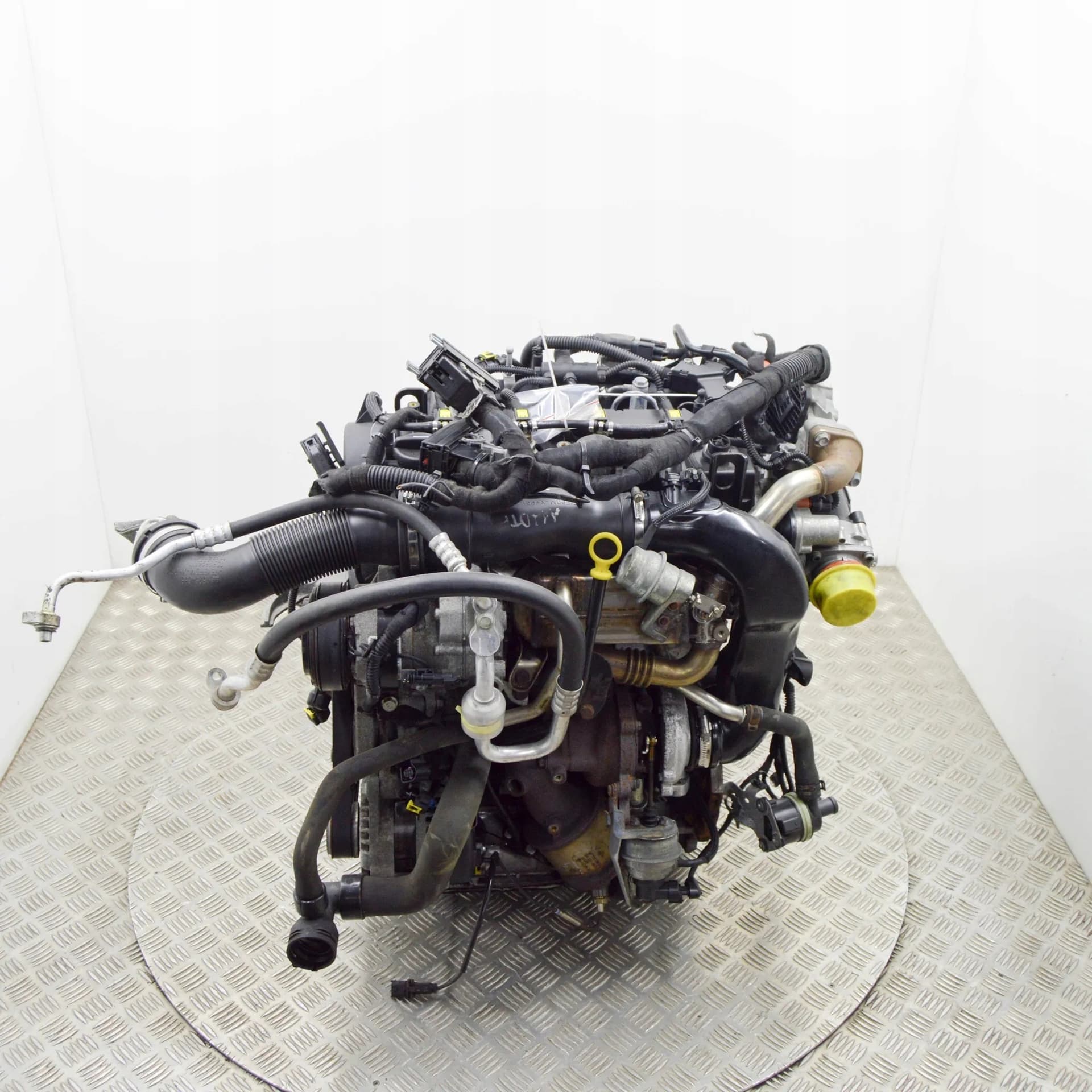 Moteur A 17 DTF — vue 2