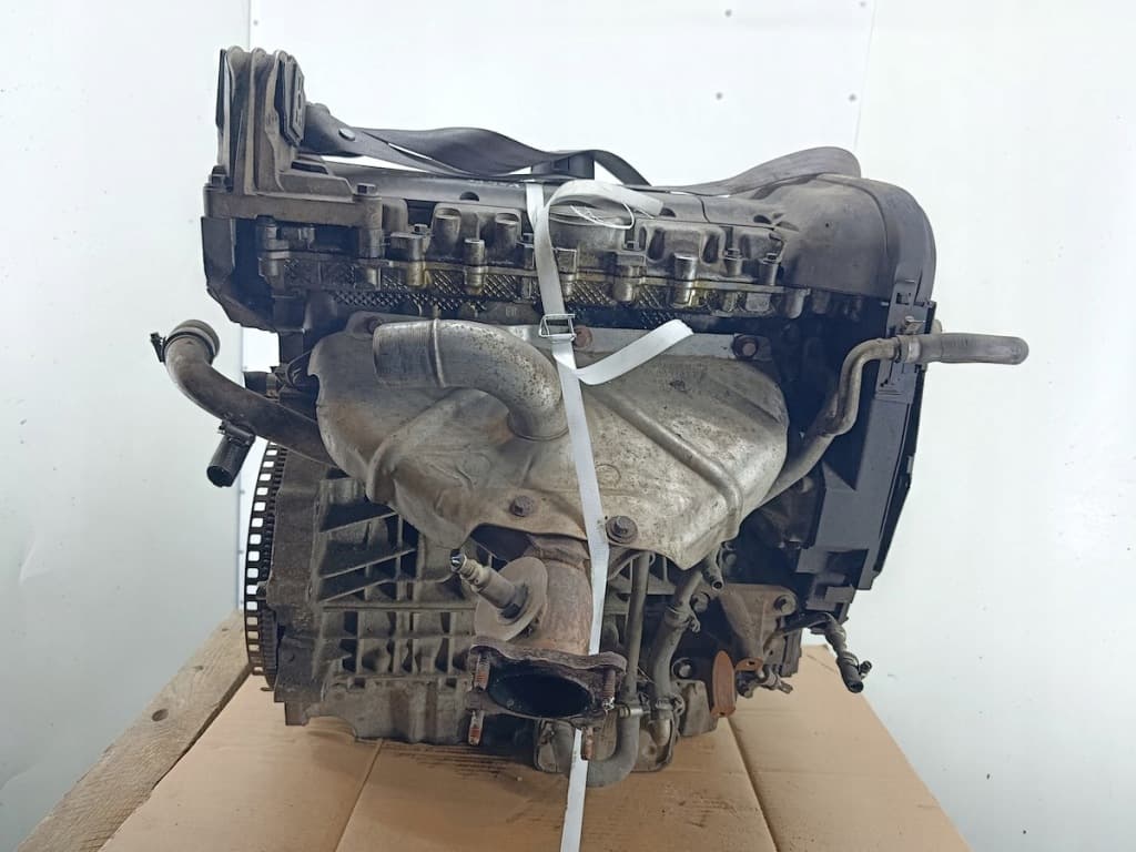 Moteur B 5244 S — vue 2
