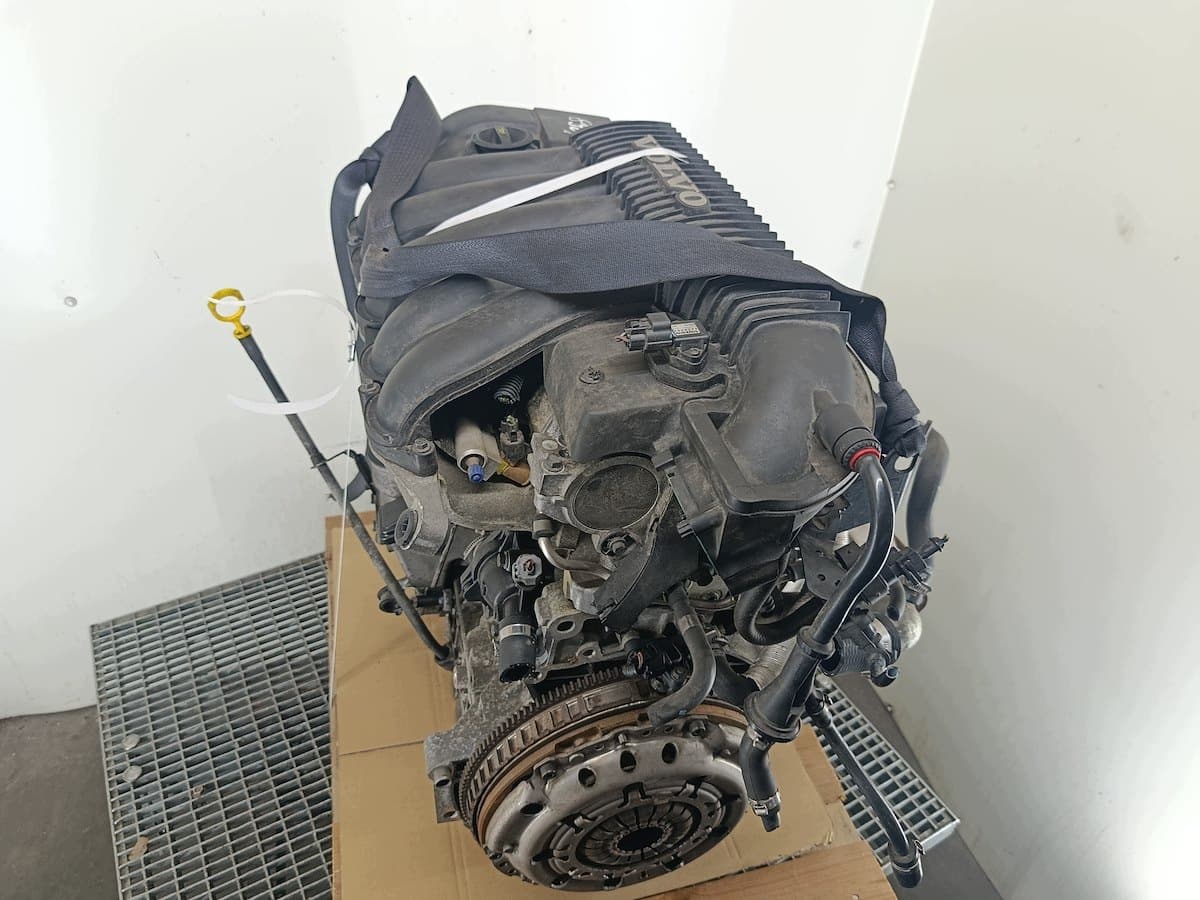 Moteur B 5244 S — vue 2