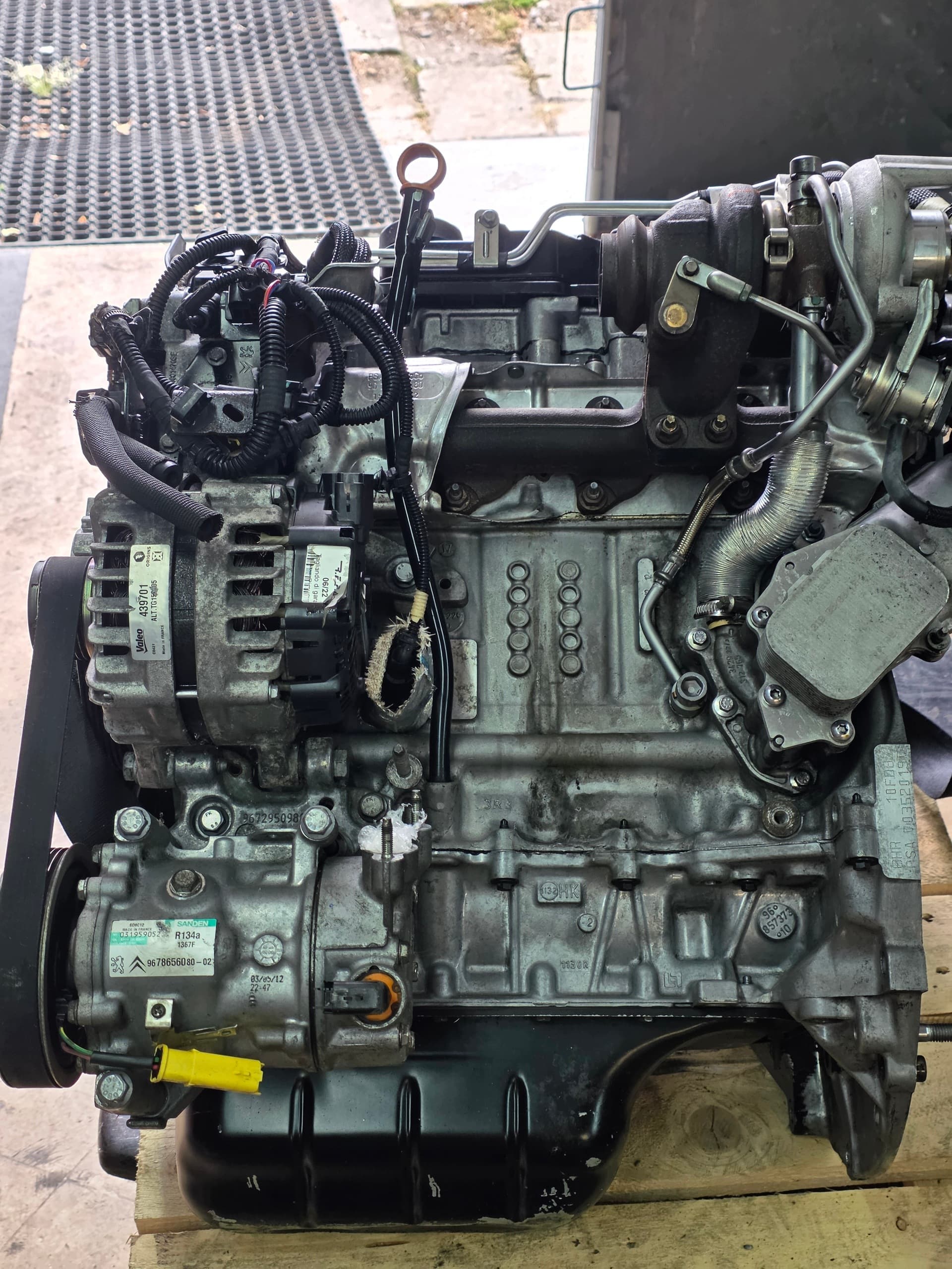 Moteur 8HS (DV4TED) — vue 2