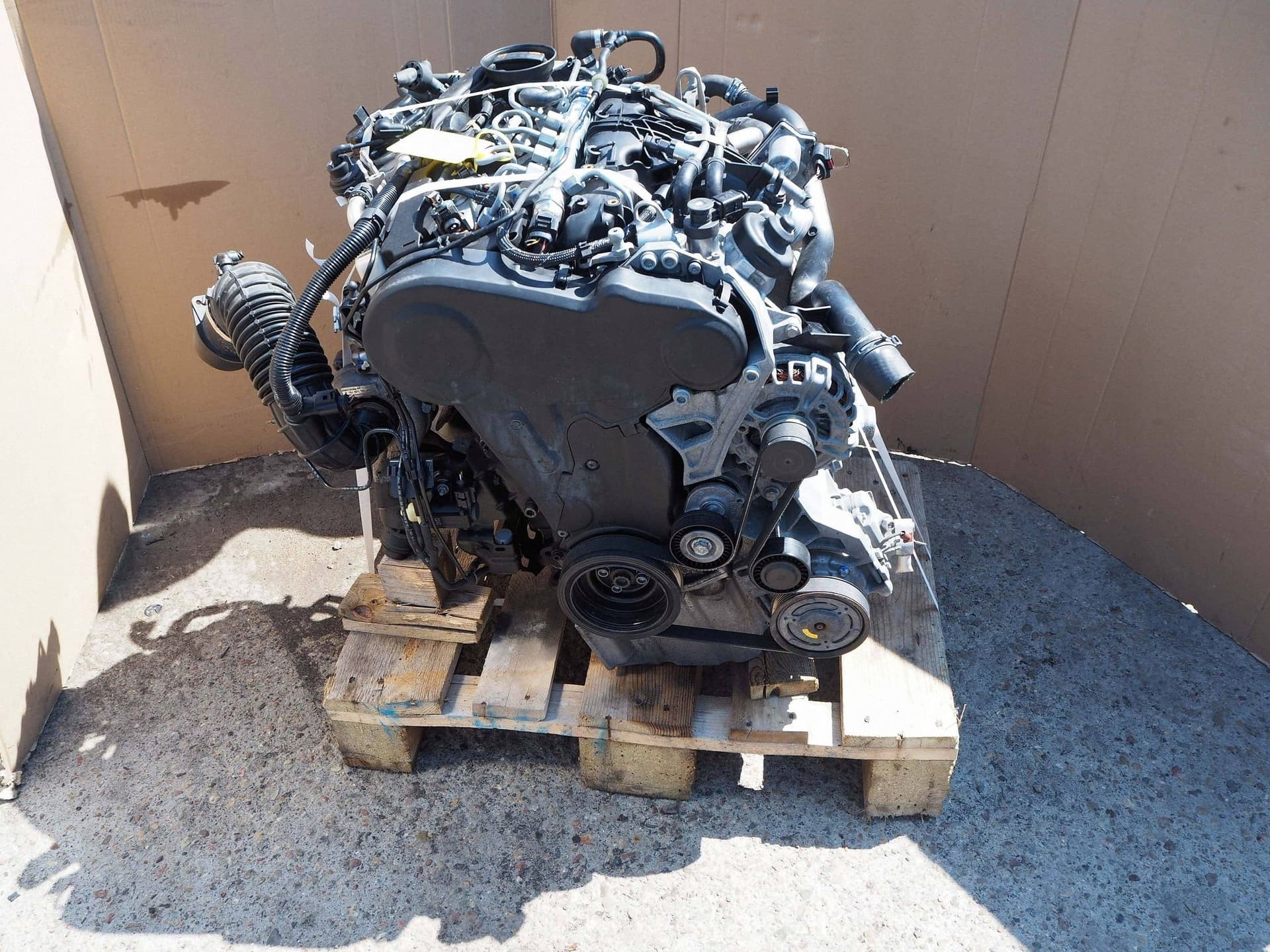 Moteur CGLC pour Audi A4