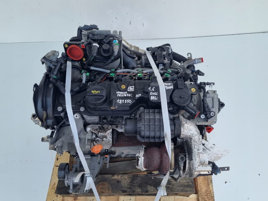 Moteur 9HP (DV6DTED) — vue 2