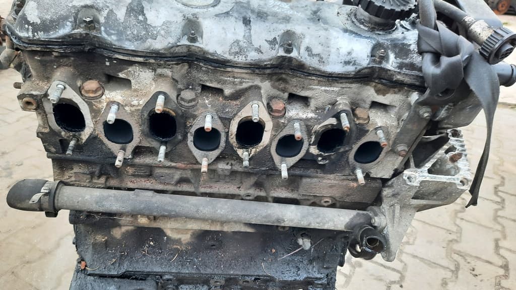 Moteur 8140.27.2500 — vue 2